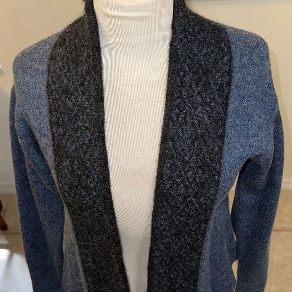 Indigenous One Weave Blue/Gray Alpaca Sweater Size Small - Picture 7 of 11